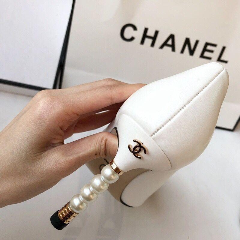 Double C Color Block Pearl High Heels 0823112305