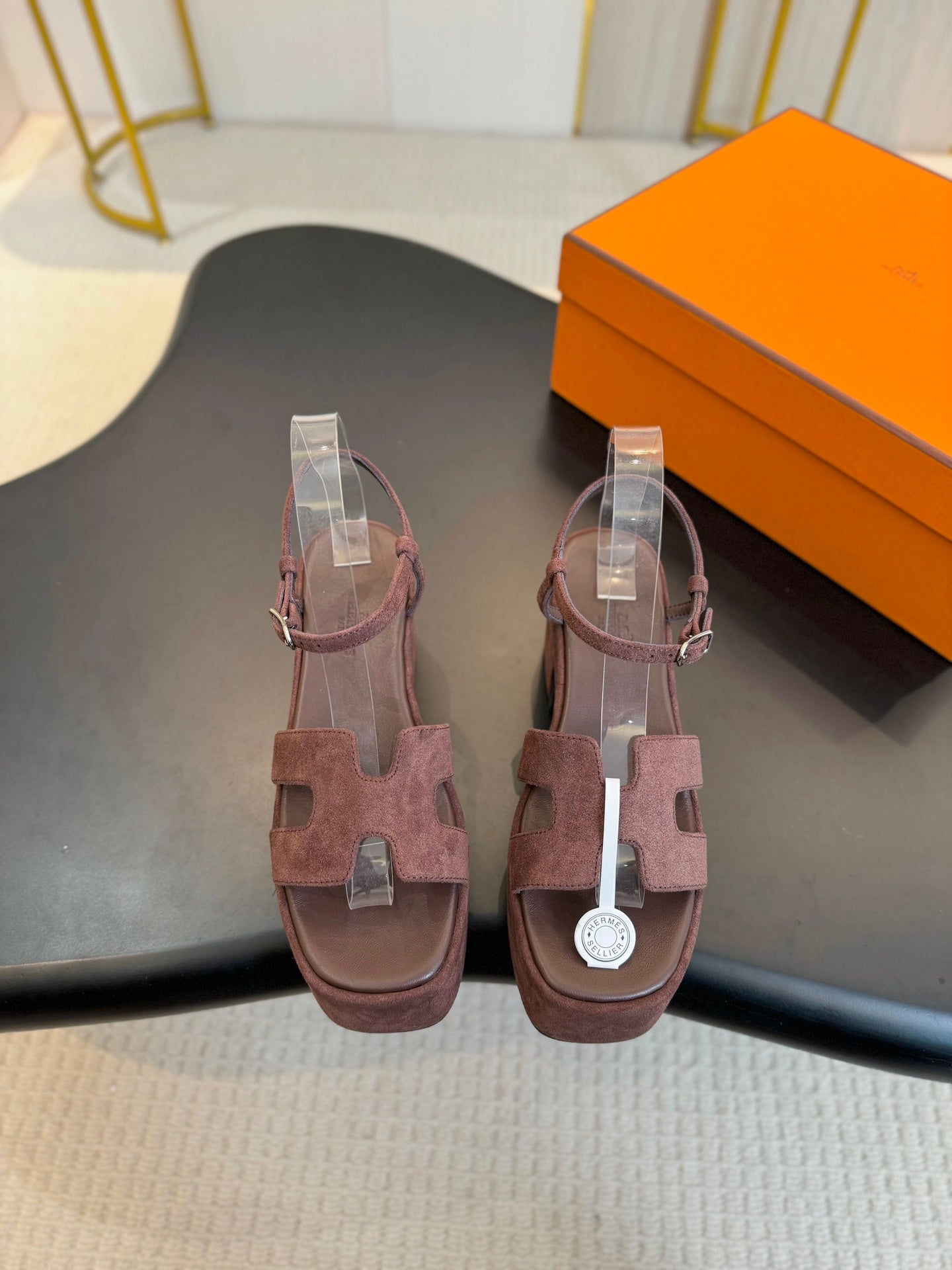 HMS classic chunky heel suede platform sandals 0724112702
