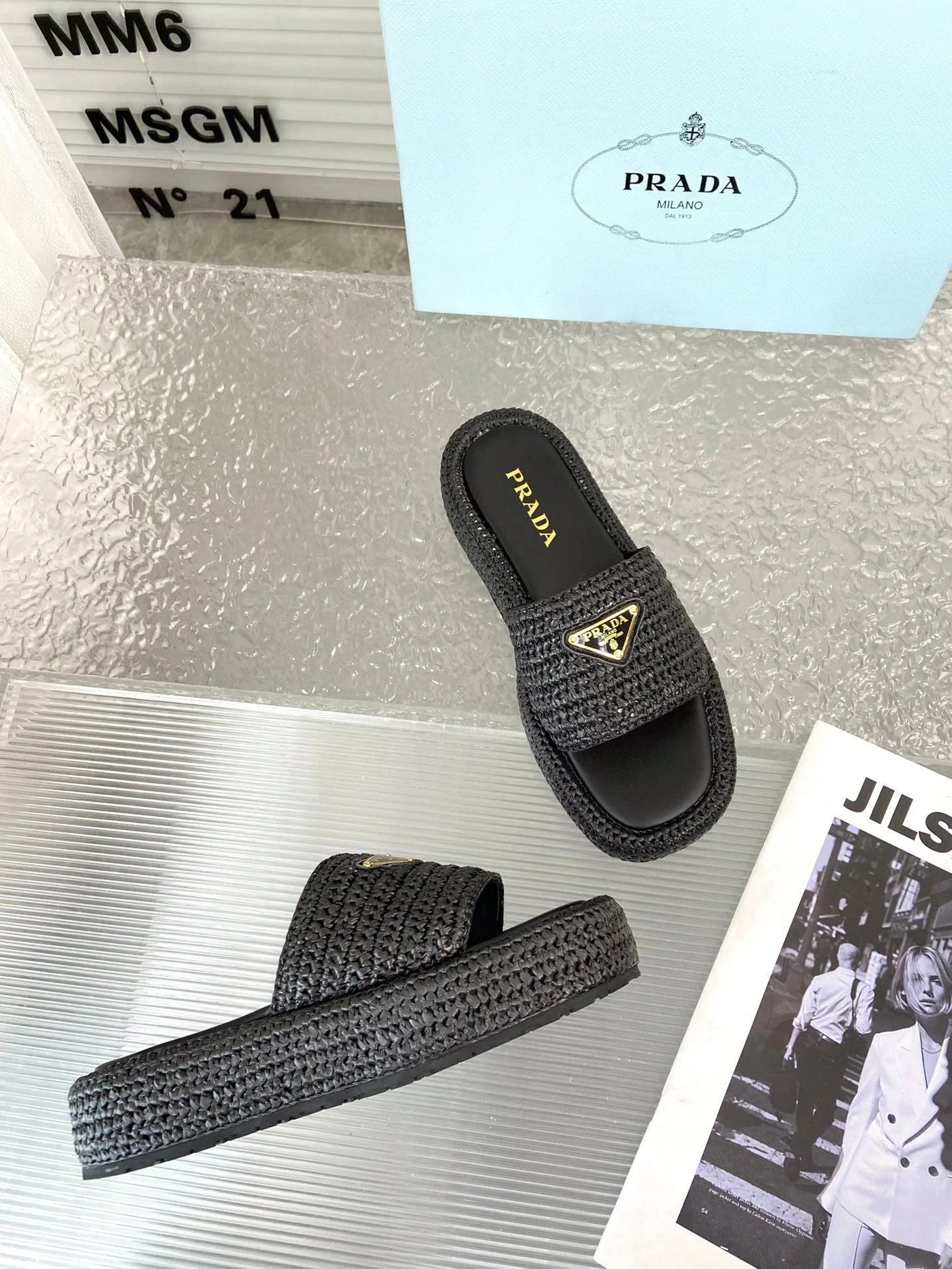 Spring and summer new style woven thick-soled triangle buckle strap slippers 0724032001