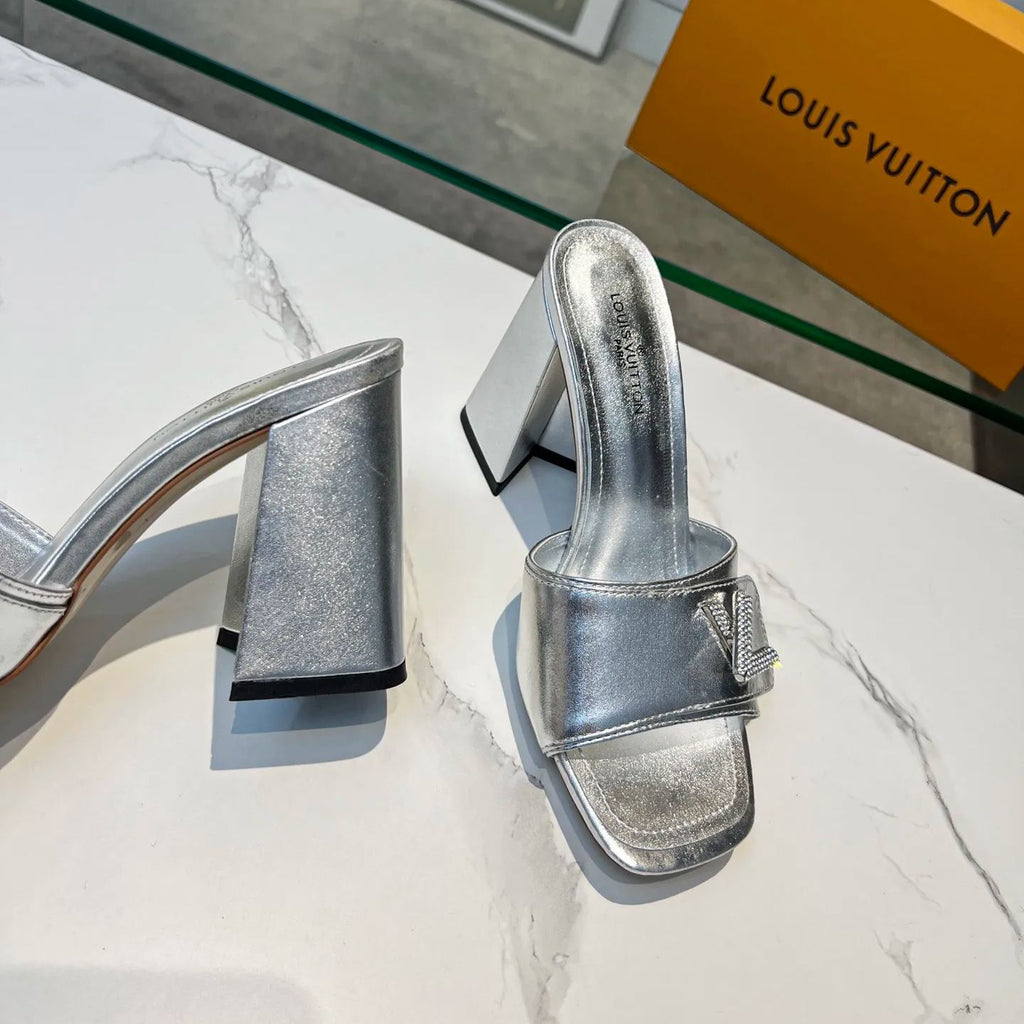 2023 spring and summer new heavy recommended all-match retro European high-heeled sandals slippers XC04062002