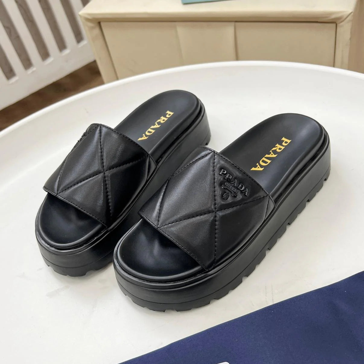 PRD new beach thick-soled slippers 0725061615