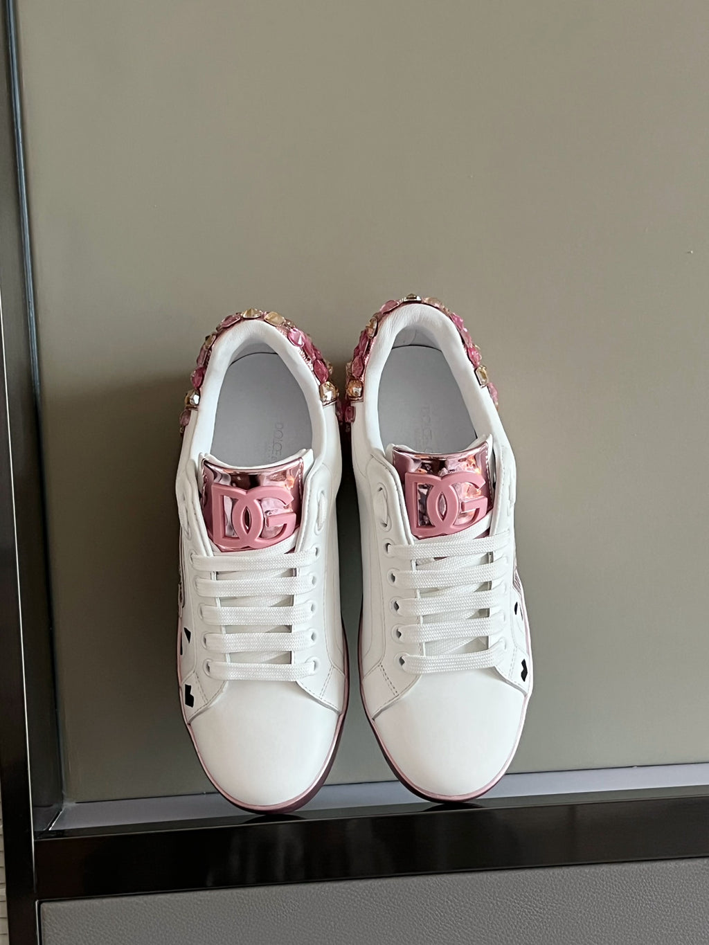 DG hand-sewn diamond buckle casual sneakers 0724090308