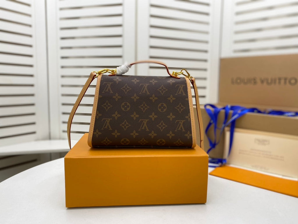 Retro Trend Bel  Bag
