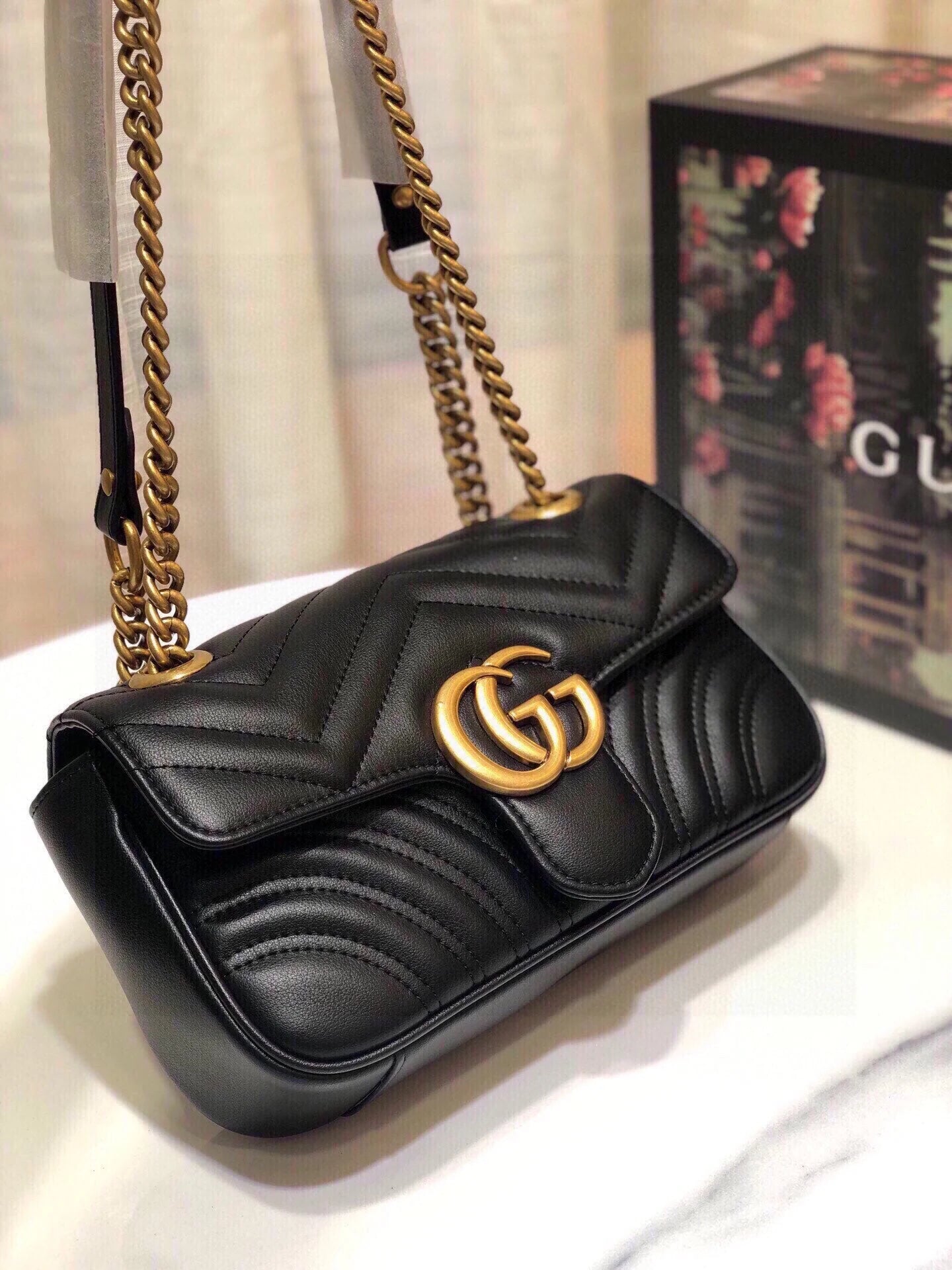 22CM Leather Marmont Chain Shoulder Bag XC1623071705