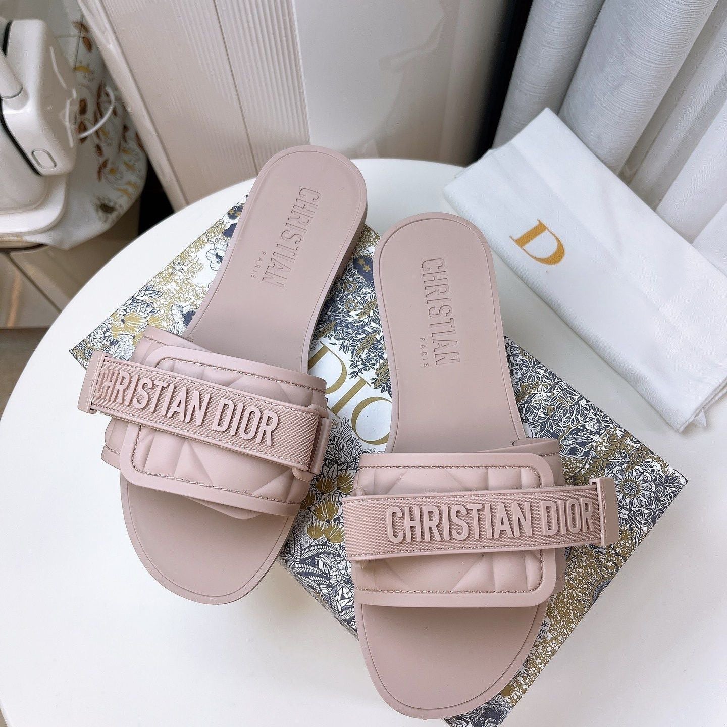 Fashion Versatile Super Soft Non-slip Slippers PD0123071728