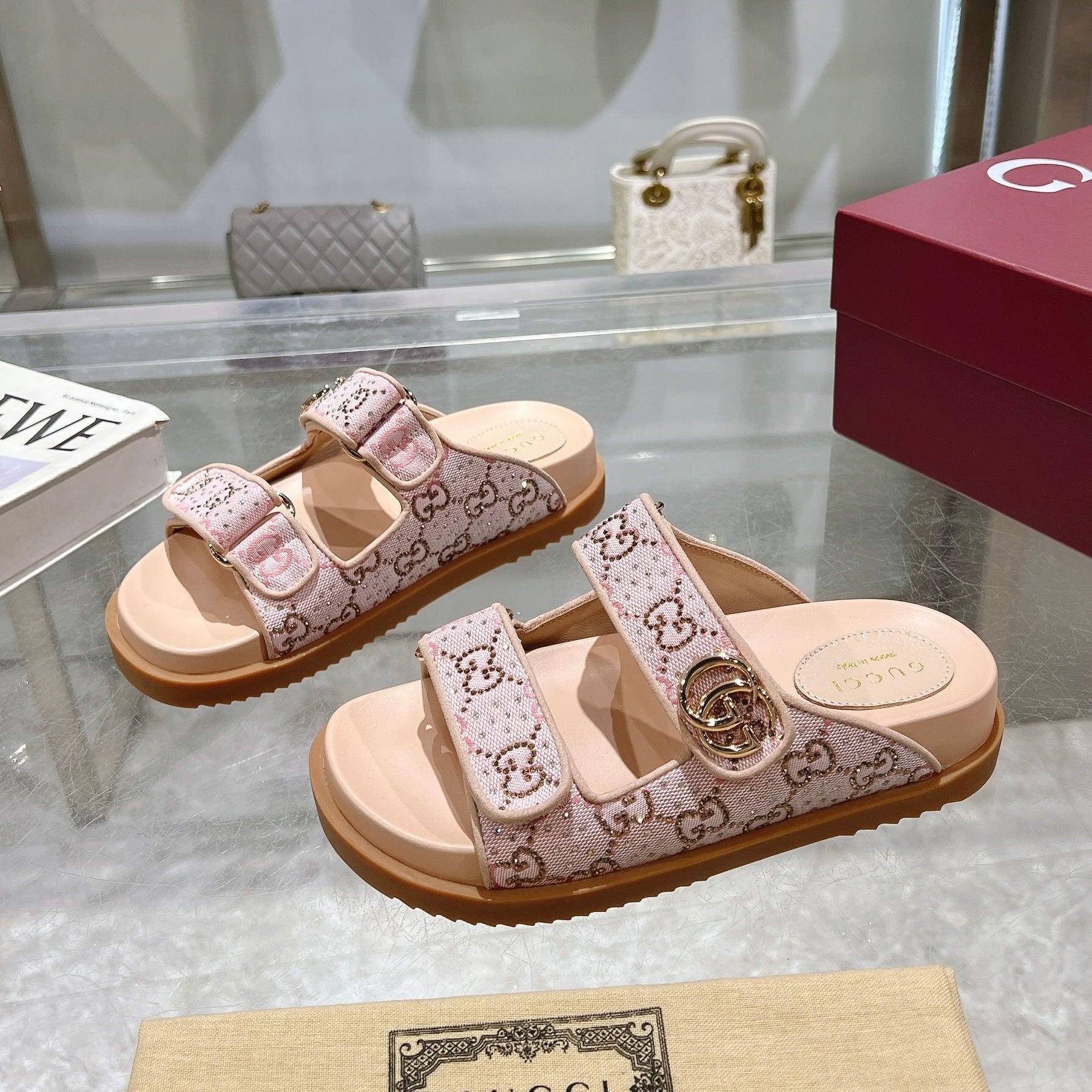 25 Ladies New Star Diamond Fashion Sandals PD0425031411