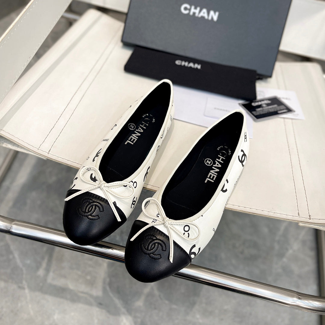 Camellia Print Trendy Classic Flat Round Toe Sandals XC1623072802
