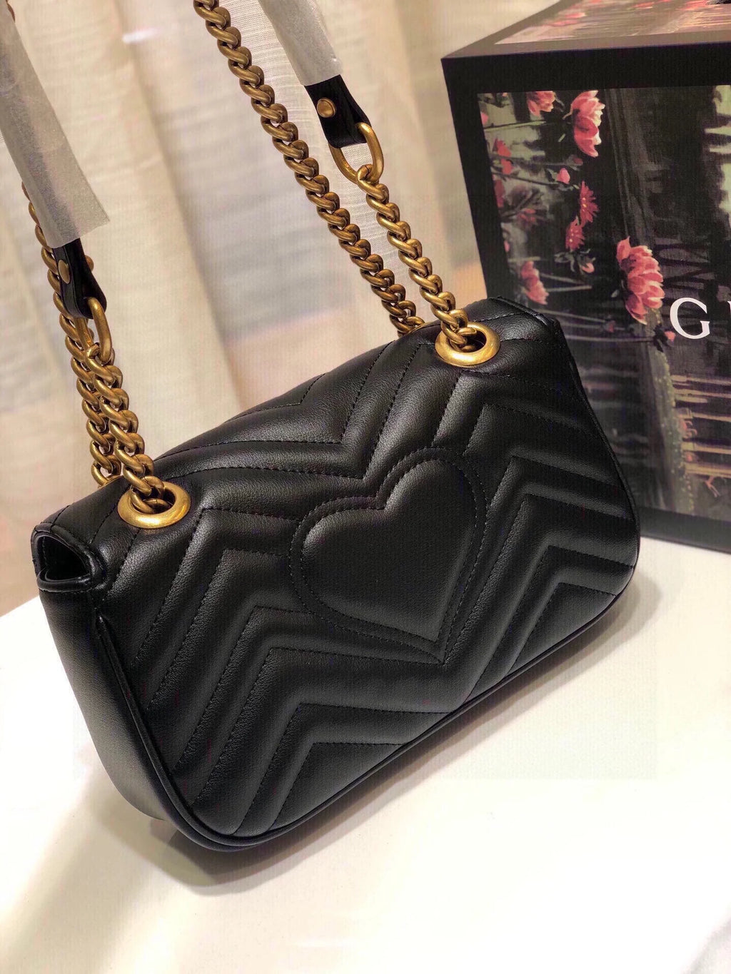 22CM Leather Marmont Chain Shoulder Bag XC1623071705