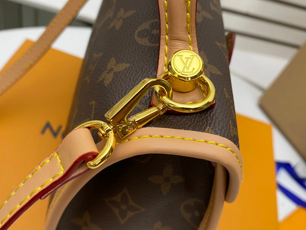 Retro Trend Bel  Bag
