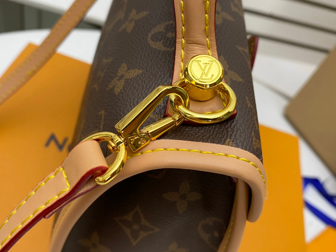 Retro Trend Bel  Bag