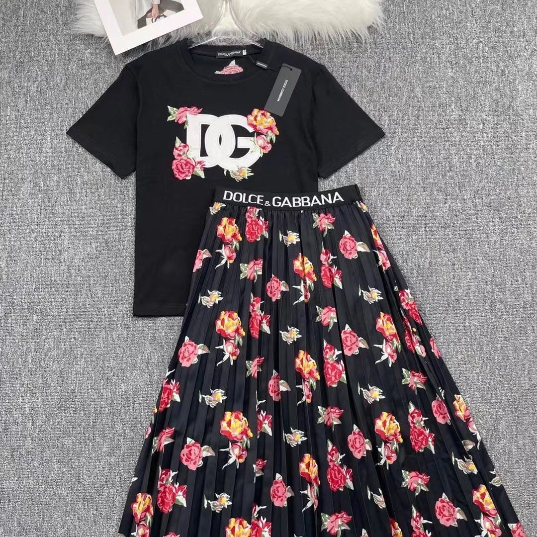 New Letter Badge Embroidery Casual Versatile Cotton Short Sleeve Skirt 1024071125