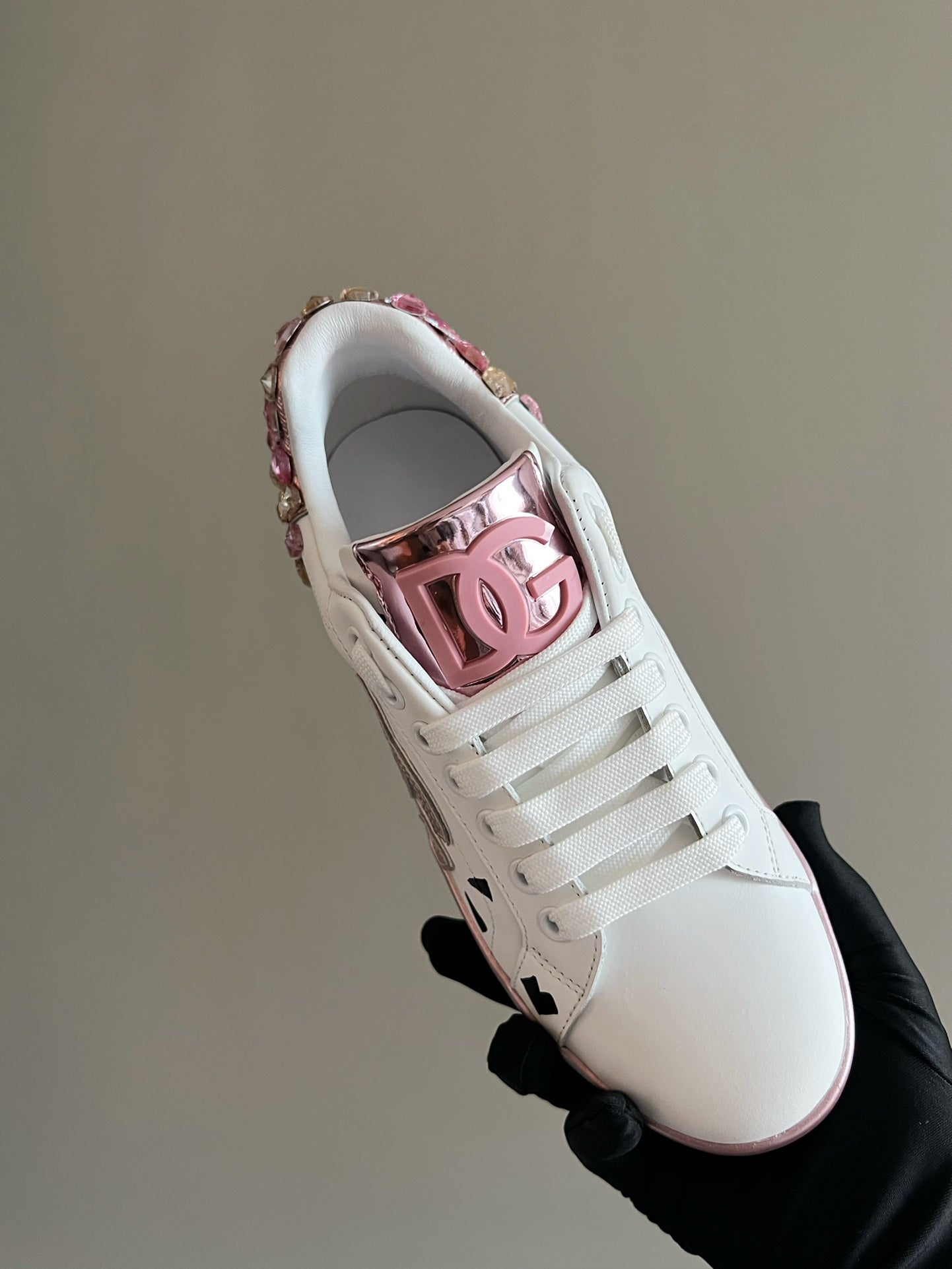 DG hand-sewn diamond buckle casual sneakers 0724090308