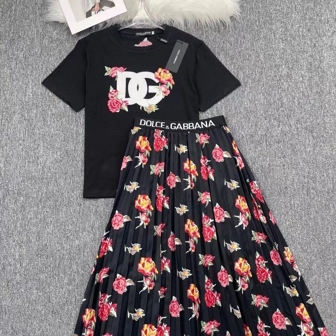New Letter Badge Embroidery Casual Versatile Cotton Short Sleeve Skirt 1024071125