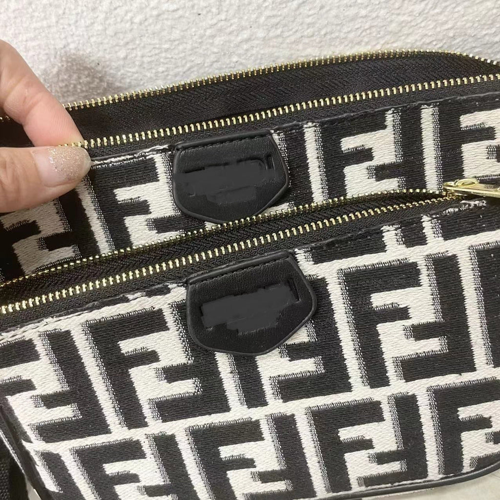 Fashion Versatile Messenger Bag PD1023072813