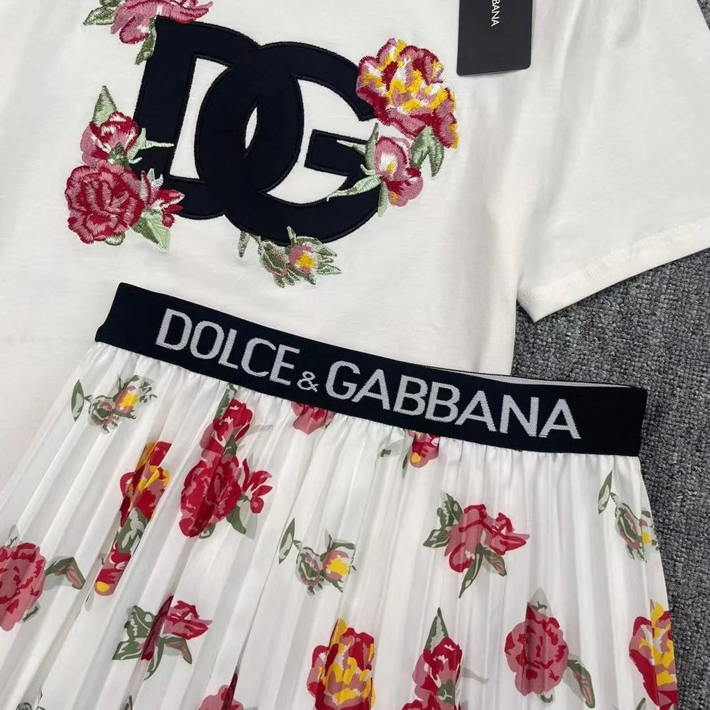 New Letter Badge Embroidery Casual Versatile Cotton Short Sleeve Skirt 1024071125