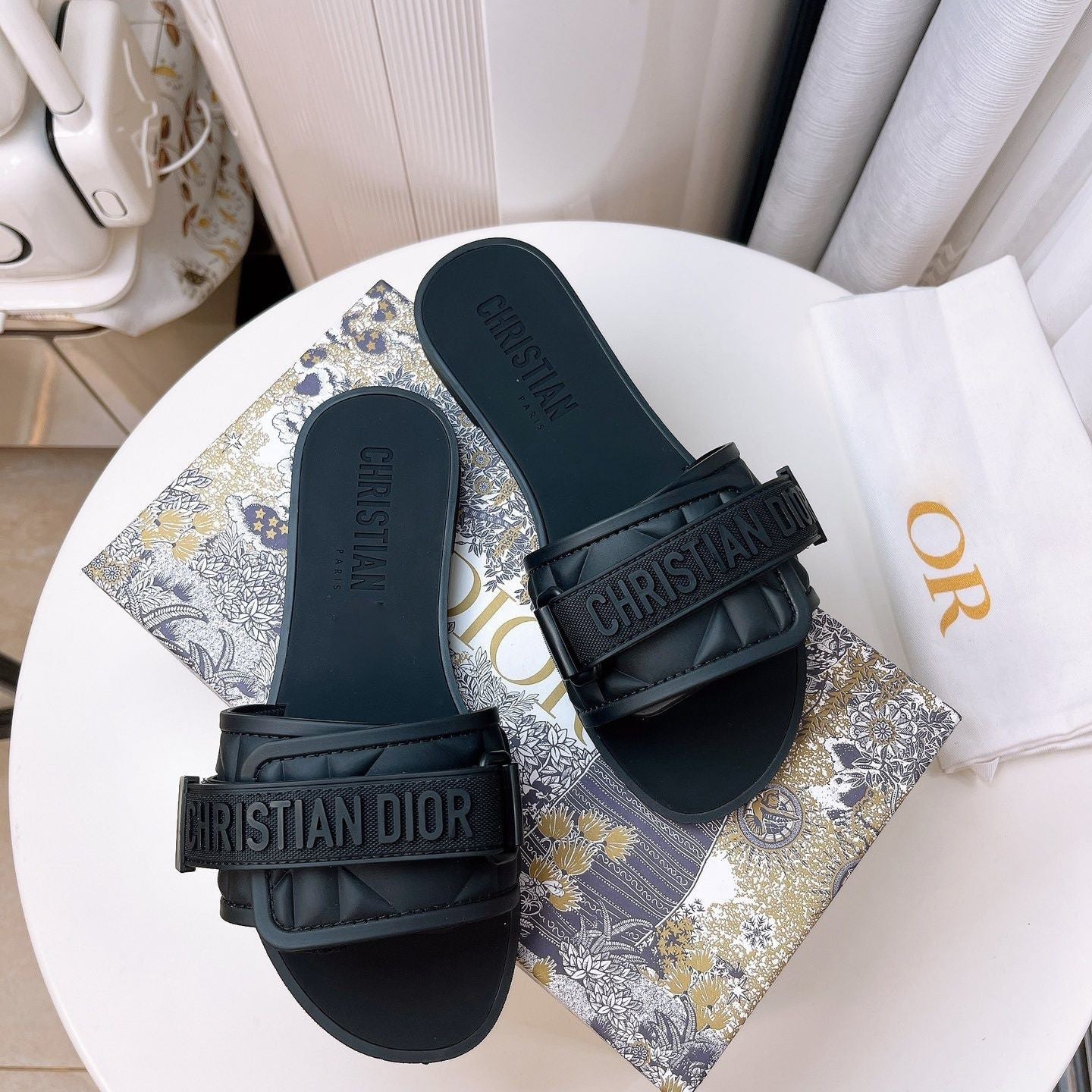 Fashion Versatile Super Soft Non-slip Slippers PD0123071728