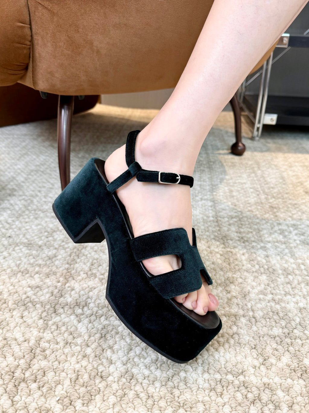 HMS classic chunky heel suede platform sandals 0724112702