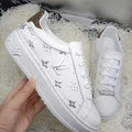 2023 Latest White Fashion Leisure Sneakers