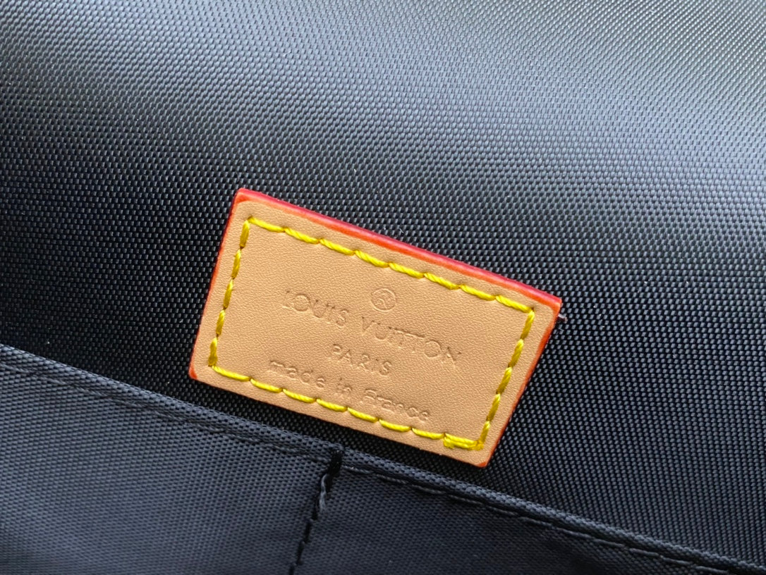 Retro Trend Bel  Bag