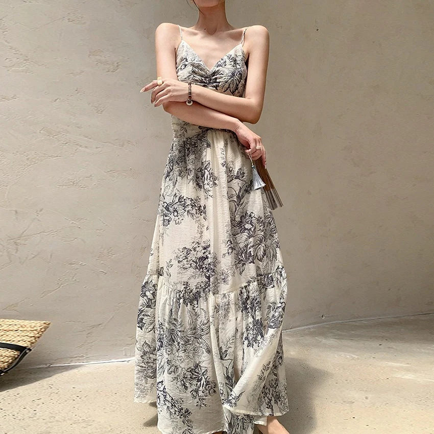 Luxurious high-end backless suspender dress 1024052706